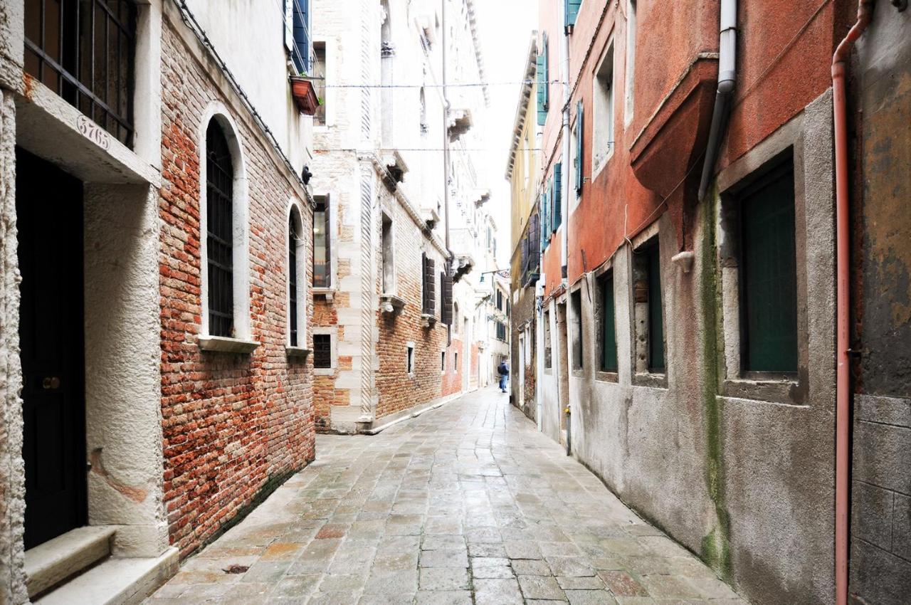 Livin' San Marco Apartment Venesia Bagian luar foto